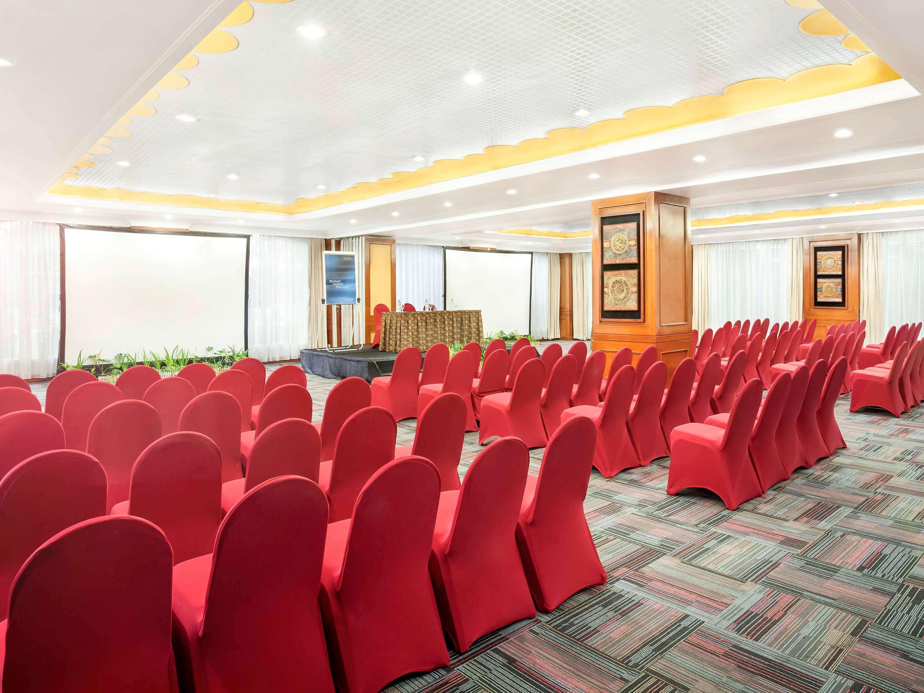 Novotel Solo Extérieur photo