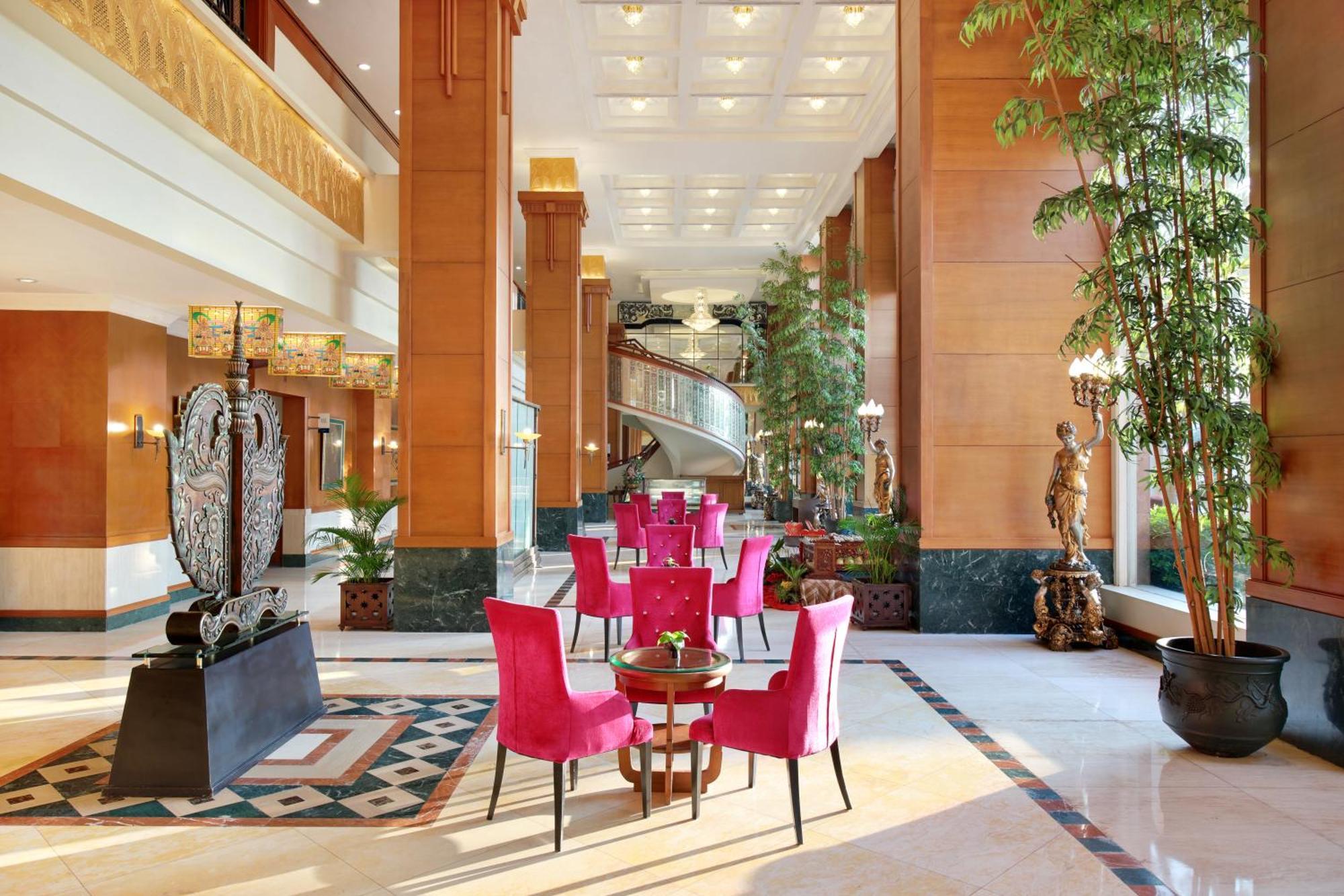 Novotel Solo Extérieur photo